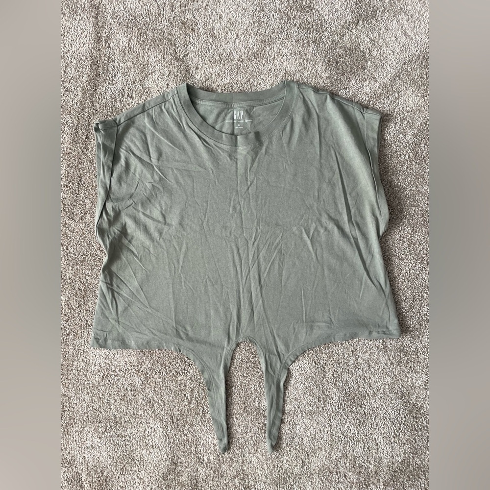 GAP Sage Green Tie-Front Tee - Picture 4 of 11